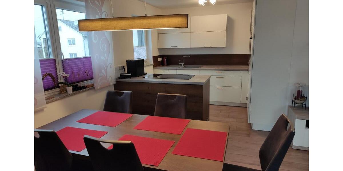 Etagenwohnung Pförring - 3 Zimmer, 83 m&sup2;, 940&euro; | Angebot:25843205