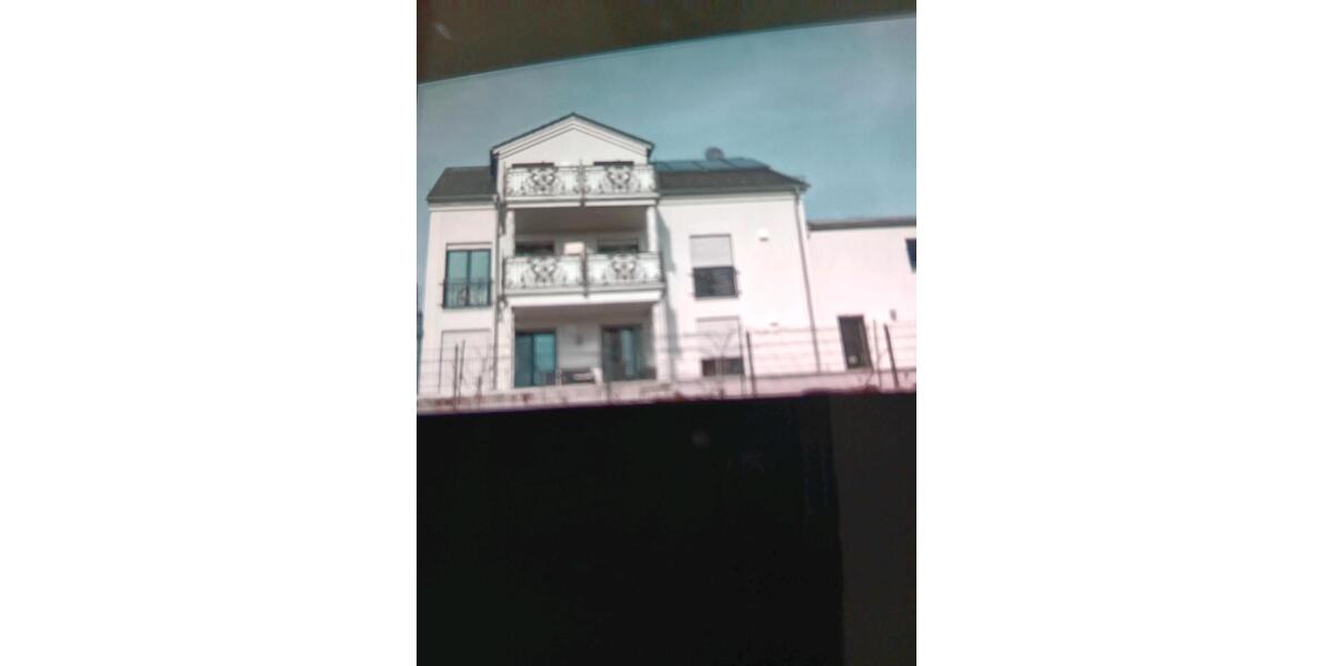 Dachgeschoßwohnung Ehekirchen - 3 Zimmer, 82 m&sup2;, 1.000&euro; | Angebot:25945378