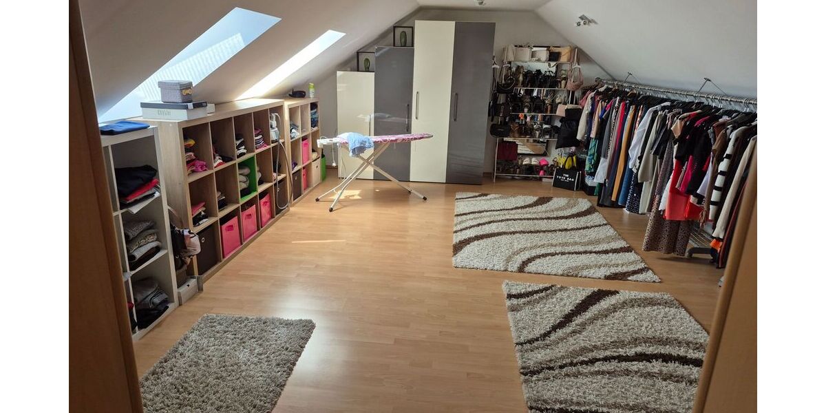 „Provisionsfrei“ Familienfreundliche DHH mit ausgebauter Doppelgarage Unterhaunstadt - Einfamilienhaus Ingolstadt Nordost | Angebot:26633714