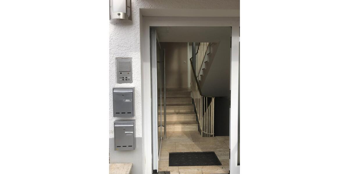 Erdgeschoßwohnung Karlskron - 3.5 Zimmer, 126 m&sup2;, 1.500&euro; | Angebot:24851066