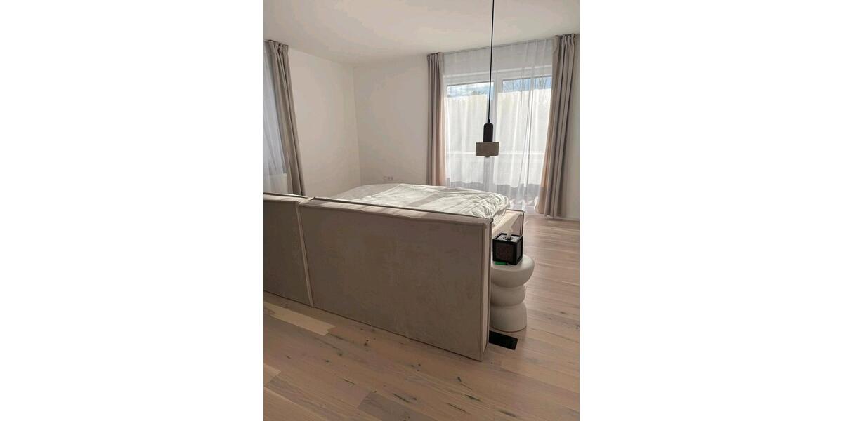 Mehrfamilienhaus, Wohnhaus Wettstetten - 5 Zimmer, 156 m&sup2;, 749.999&euro; | Angebot:26348516