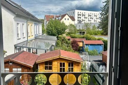 Haus Ingolstadt Nordost - 3 Zimmer, 86 m&sup2;, 1.500&euro; | Angebot:26628085