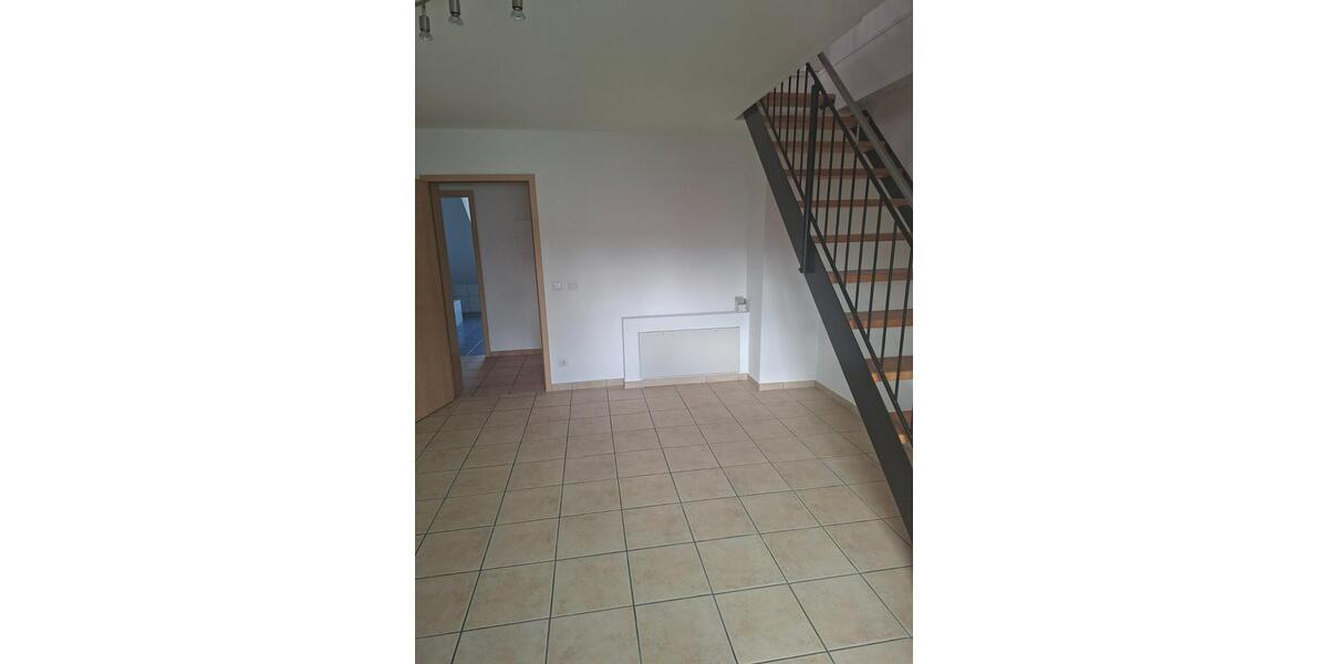 Maisonettenwohnung Geisenfeld - 4 Zimmer, 140 m&sup2;, 1.450&euro; | Angebot:25220515