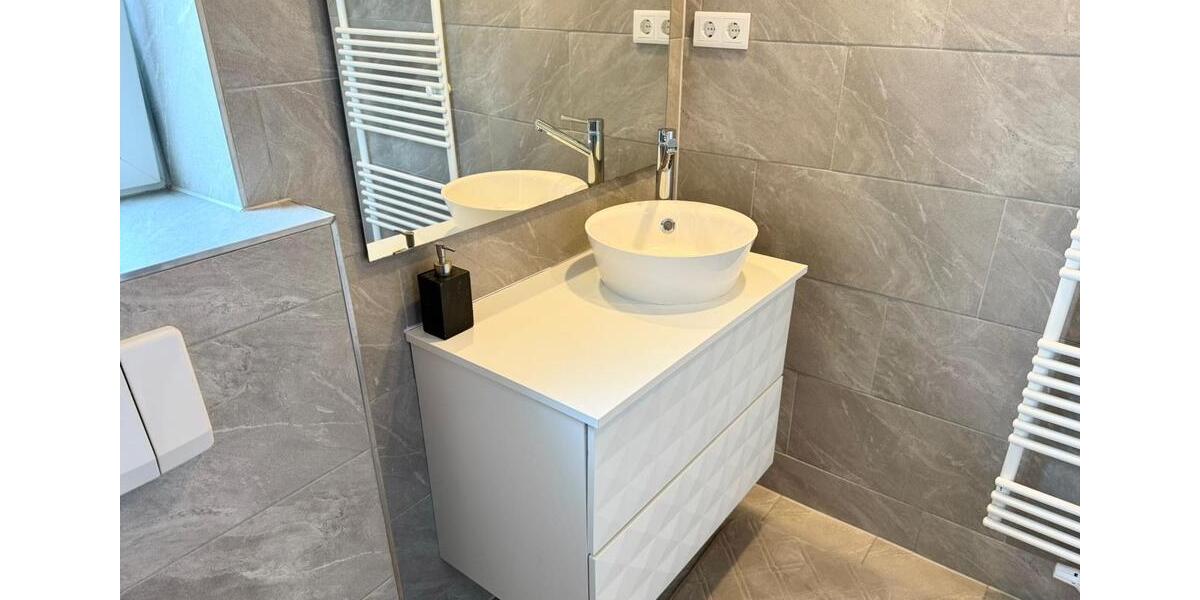 Erdgeschoßwohnung Wettstetten - 3 Zimmer, 83 m&sup2;, 365.000&euro; | Angebot:27171738