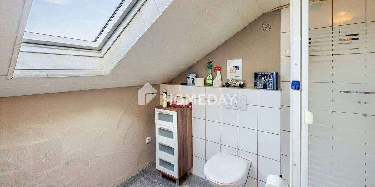 Etagenwohnung Manching (DG) Westenhausen - 2 Zimmer, 54 m&sup2;, 150.000&euro; | Angebot:25773220