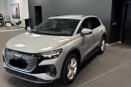 Audi Q4 e-tron 17.900 km 43.750 &euro; Neuburg an der Donau 86633