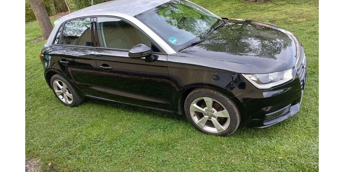 Audi A1 66.600 km 13.000 &euro; Königsmoos 86669
