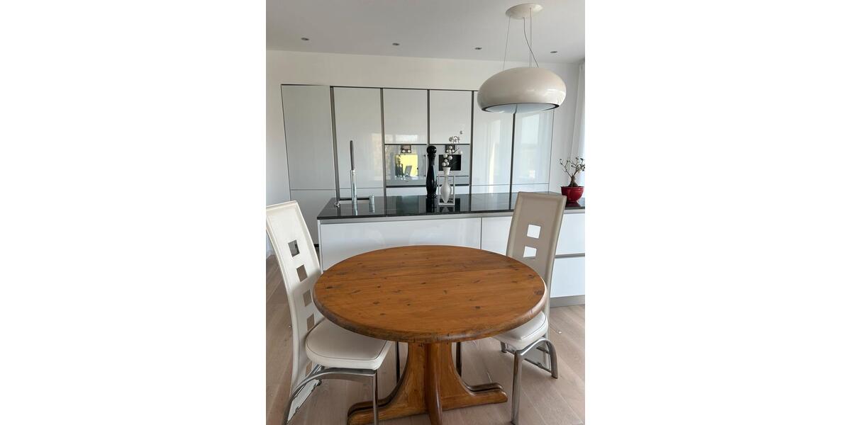 Etagenwohnung Mindelstetten - 3 Zimmer, 130 m&sup2;, 1.750&euro; | Angebot:25435902