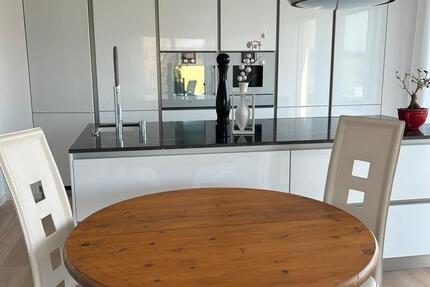 Wohnung Mindelstetten - 3 Zimmer, 130 m&sup2;, 1.750&euro; | Angebot:25435902