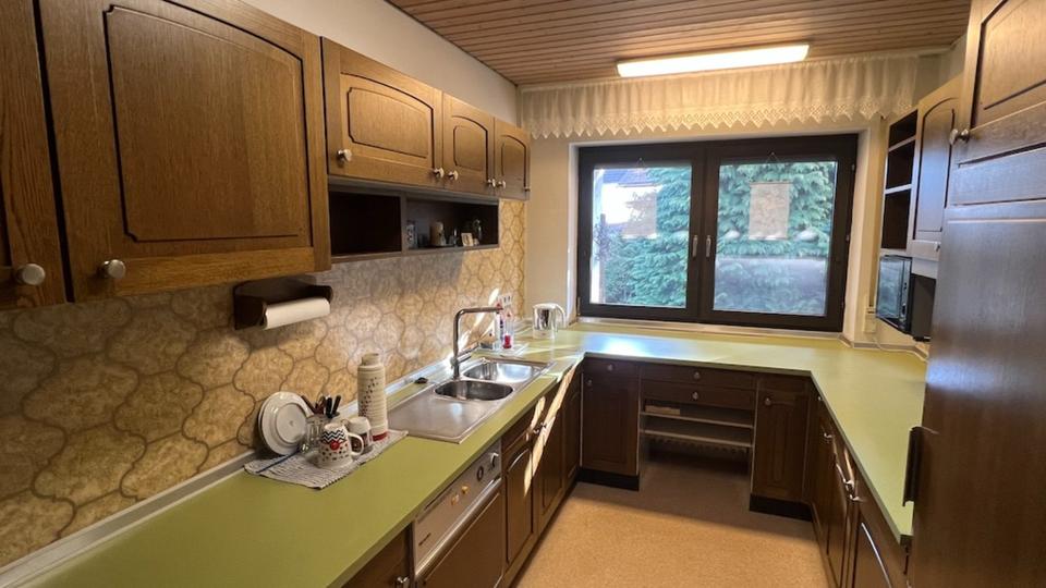 Einfamilienhaus Schrobenhausen - 8 Zimmer, 240 m&sup2;, 649.000&euro; | Angebot:25025822