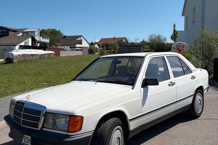 Mercedes-Benz 190 193.000 km 4.200 &euro; Wettstetten 85139