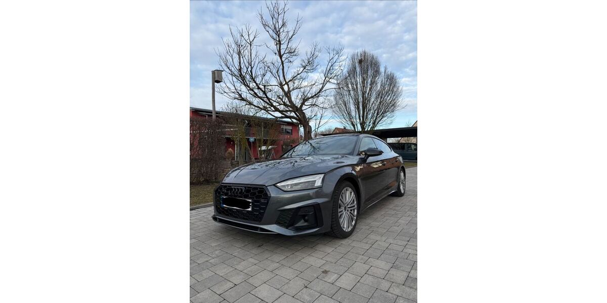 Audi A5 28.900 km 43.800 &euro; Neustadt an der Donau 93333