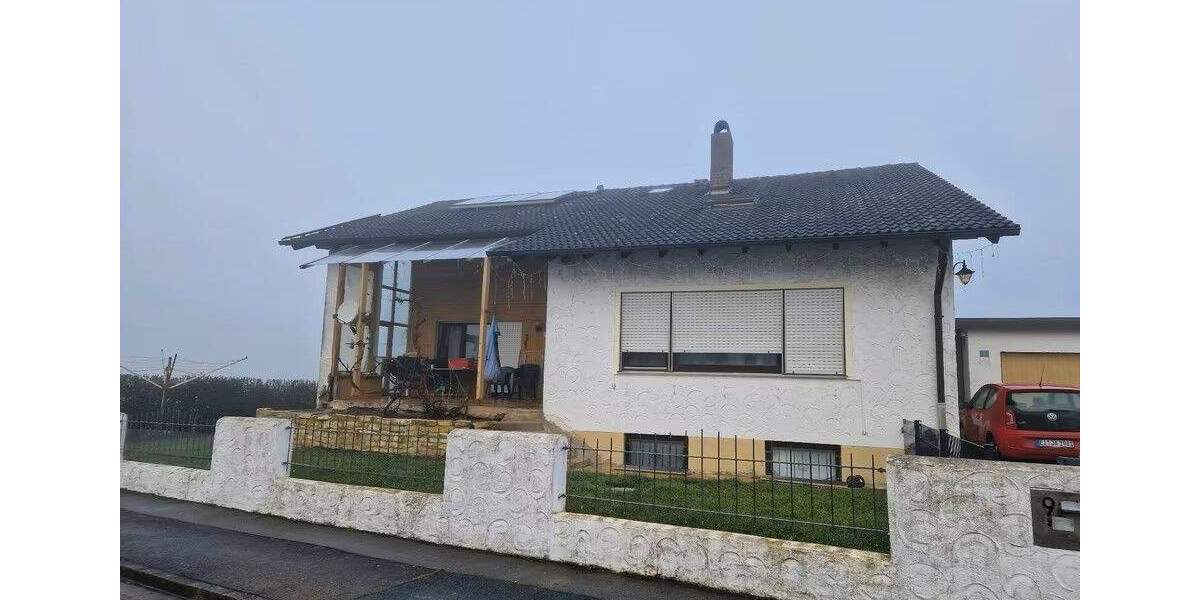 Mehrfamilienhaus, Wohnhaus Denkendorf Dörndorf - 8 Zimmer, 220 m&sup2;, 579.000&euro; | Angebot:25675836