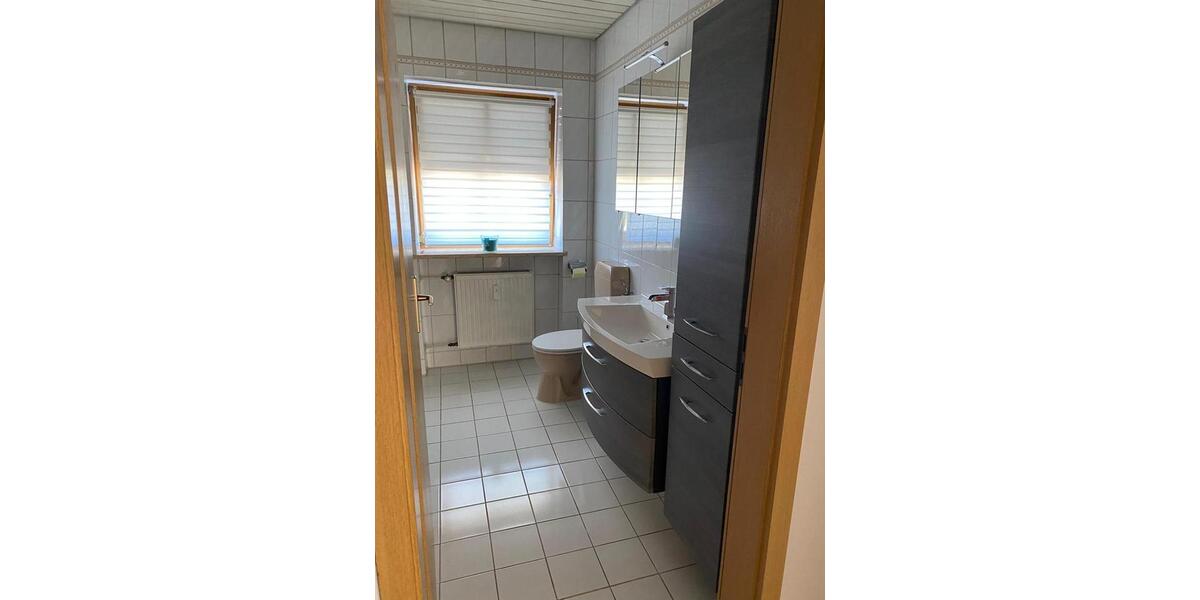 Erdgeschoßwohnung Geisenfeld - 2.5 Zimmer, 68 m&sup2;, 850&euro; | Angebot:27621676
