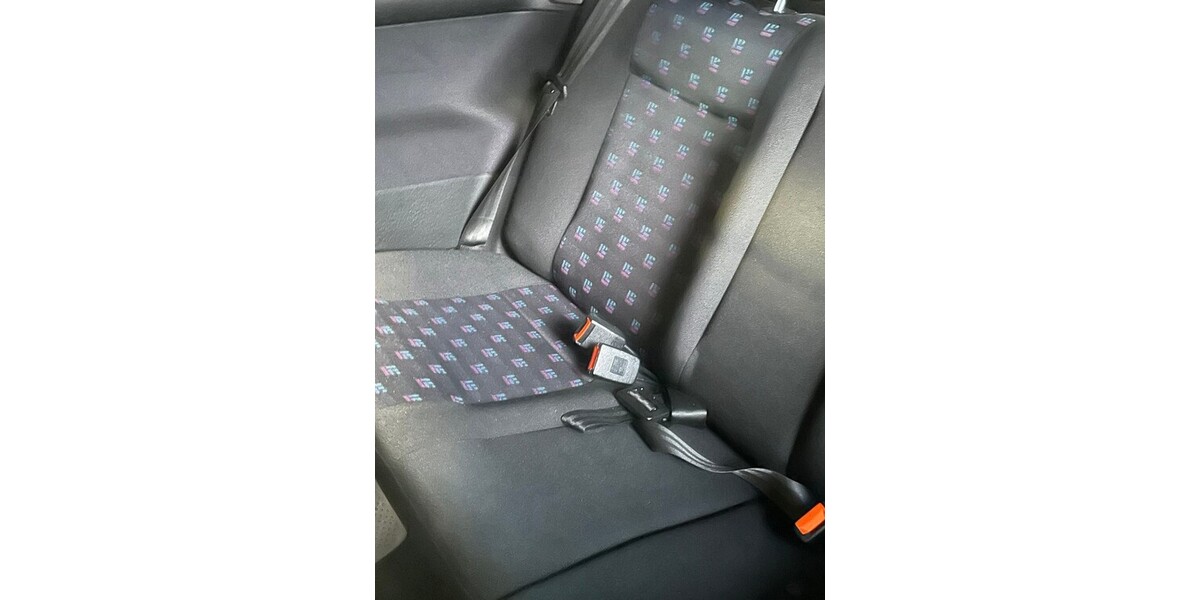 VW Golf 147.700 km 3.500 &euro; Mainburg 84048