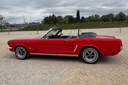 Ford Mustang 45.200 km 38.500 &euro; Neustadt a.d.Donau 93333