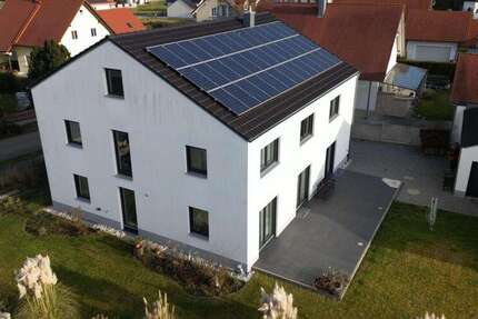 Haus Pförring - 8 Zimmer, 277 m&sup2;, 1.098.600&euro; | Angebot:24329908