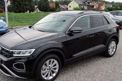 VW T-Roc 9.750 km 29.580 &euro; Vohburg 85088