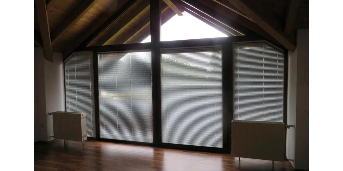 Dachgeschoßwohnung Stammham - 4 Zimmer, 124 m&sup2;, 1.100&euro; | Angebot:25082311