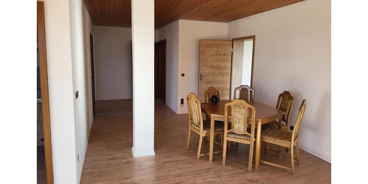 Erdgeschoßwohnung Mainburg - 2 Zimmer, 95 m&sup2;, 890&euro; | Angebot:25332294