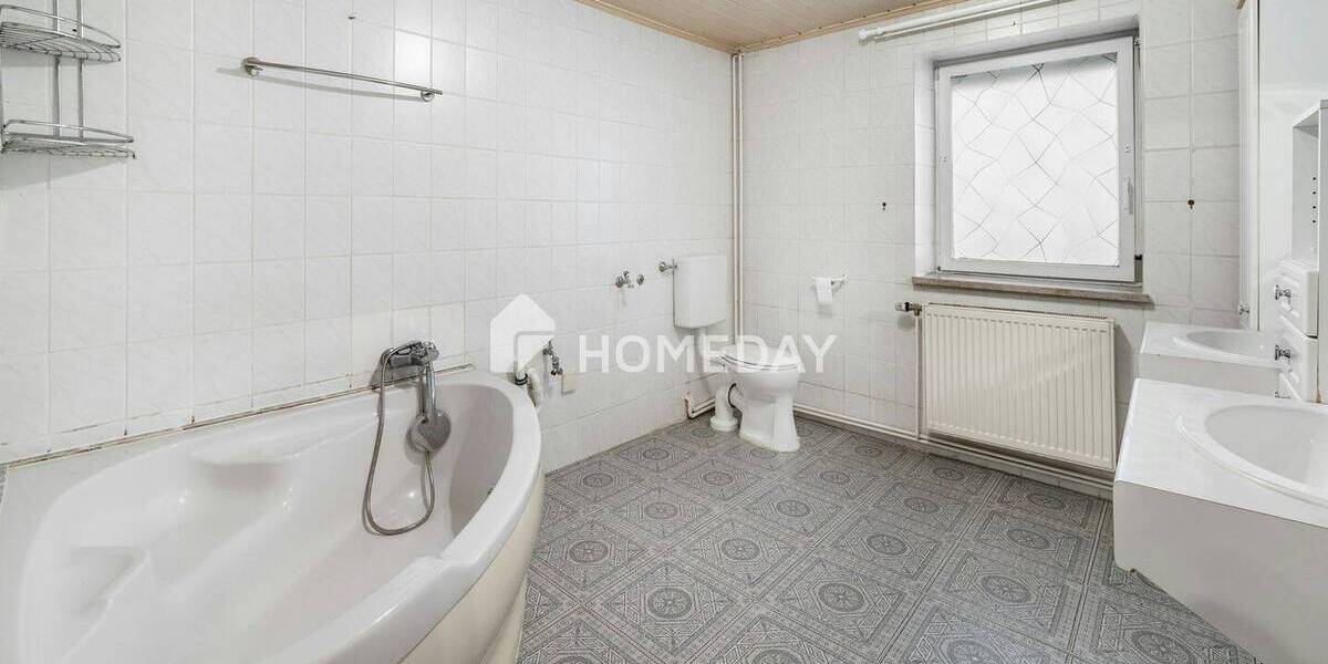 Mehrfamilienhaus, Wohnhaus Vohburg an der Donau Vohburg - 7 Zimmer, 183 m&sup2;, 480.000&euro; | Angebot:26629005
