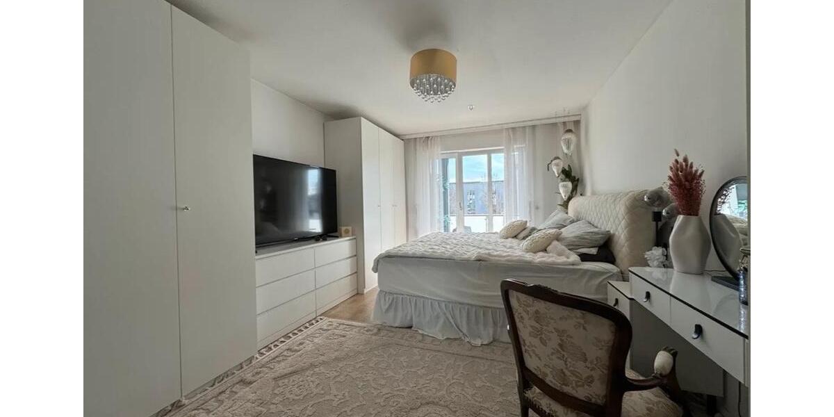 Etagenwohnung Ingolstadt - 3 Zimmer, 83 m&sup2;, 1.105&euro; | Angebot:25918878