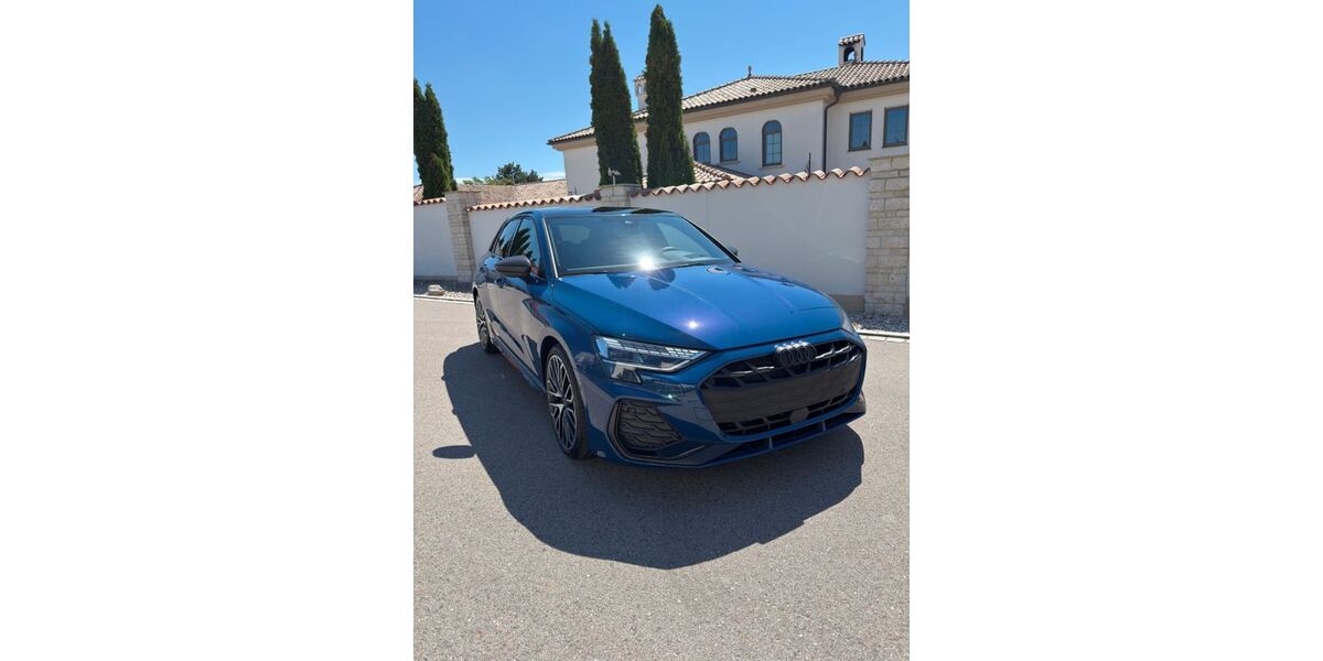 Audi A3 12.000 km 38.990 &euro; Großmehring 85098