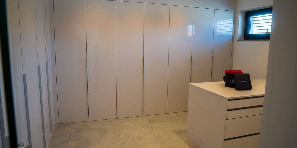 Mehrfamilienhaus, Wohnhaus Münchsmünster Oberwöhr - 6 Zimmer, 272 m&sup2;, 1.249.000&euro; | Angebot:25746634