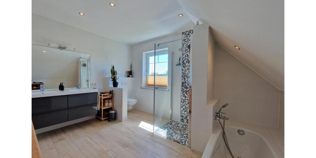 Einfamilienhaus Ehekirchen - 7 Zimmer, 170 m&sup2;, 790.000&euro; | Angebot:26874948