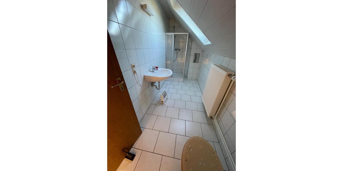 Einfamilienhaus Neustadt an der Donau - 3 Zimmer, 180 m&sup2;, 1.100&euro; | Angebot:26395377