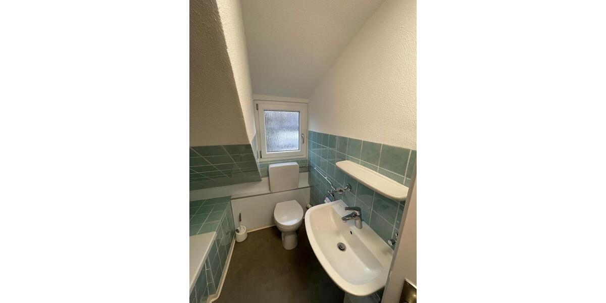 Etagenwohnung Ingolstadt Nordost - 3.5 Zimmer, 65 m&sup2;, 1.100&euro; | Angebot:26266134