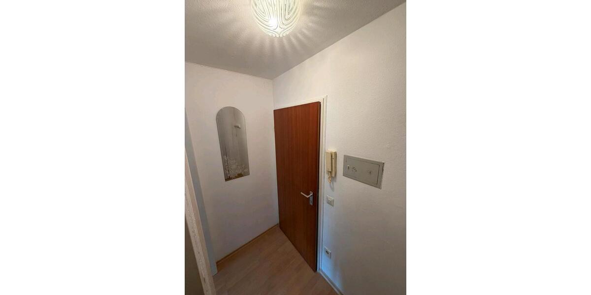 Erdgeschoßwohnung Ingolstadt Friedrichshofen-Hollerstauden - 1 Zimmer, 39 m&sup2;, 700&euro; | Angebot:26613644