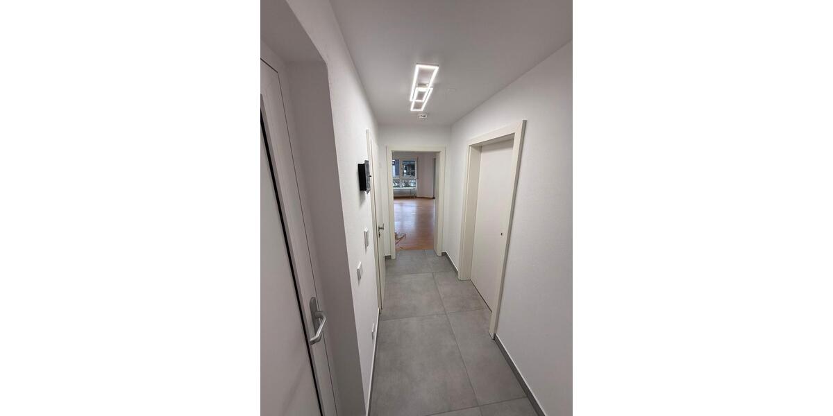 Hochparterre Ingolstadt Südost - 2 Zimmer, 62 m&sup2;, 175.000&euro; | Angebot:25943070