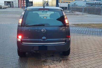 Opel Meriva 85.850 km 4.399 &euro; Ingolstadt 85057