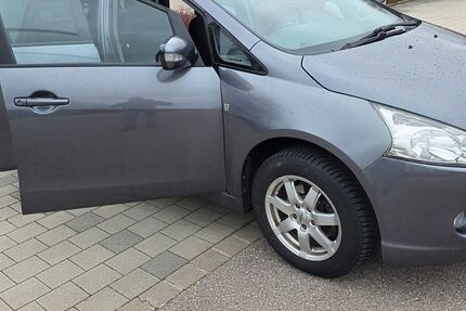 Mitsubishi Grandis 166.050 km 3.700 &euro; Ingolstadt 85051