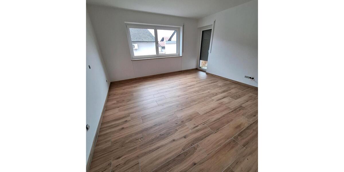 Erdgeschoßwohnung Großmehring - 4 Zimmer, 115 m&sup2;, 1.570&euro; | Angebot:27609518