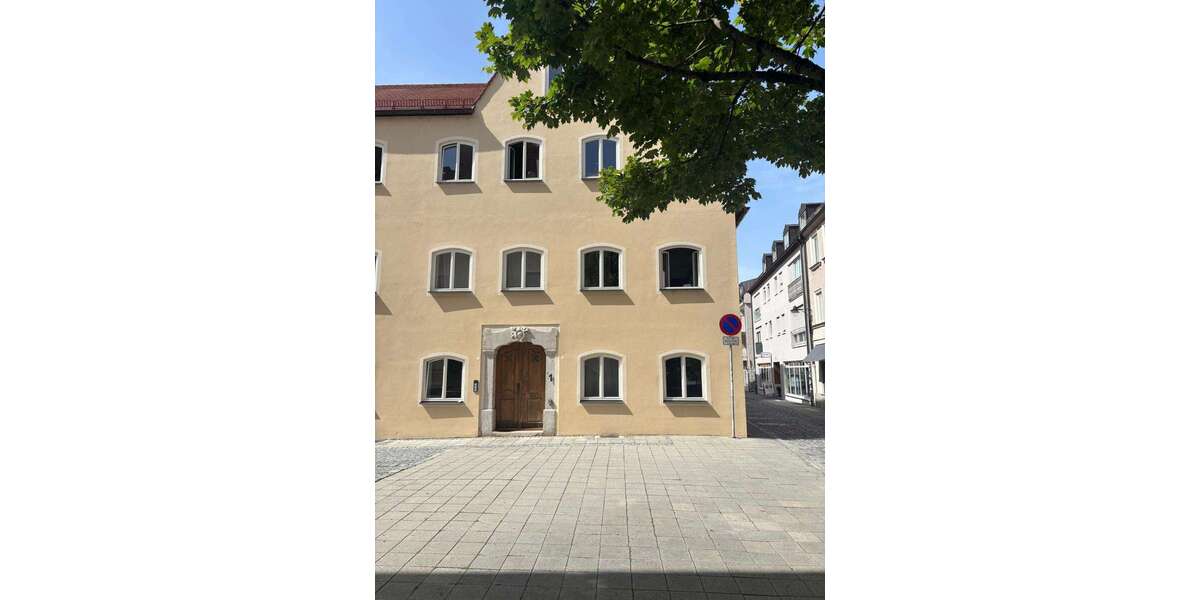Etagenwohnung Ingolstadt Altstadt Südwest - 3 Zimmer, 83 m&sup2;, 1.350&euro; | Angebot:27289846