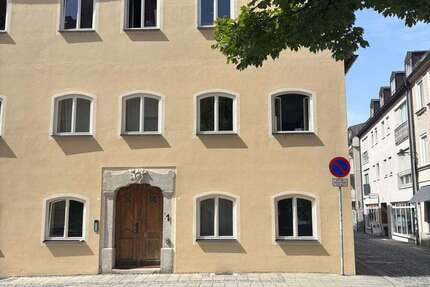 Wohnung Ingolstadt Altstadt Südwest - 3 Zimmer, 83 m&sup2;, 1.350&euro; | Angebot:27289846