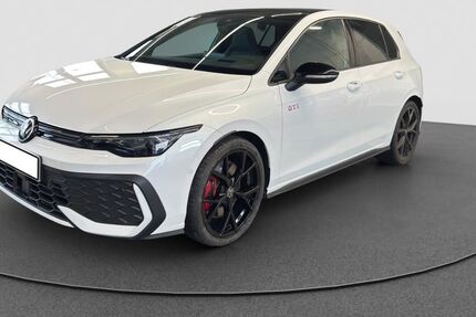 VW Golf 22.670 km 37.550 &euro; Manching 85077