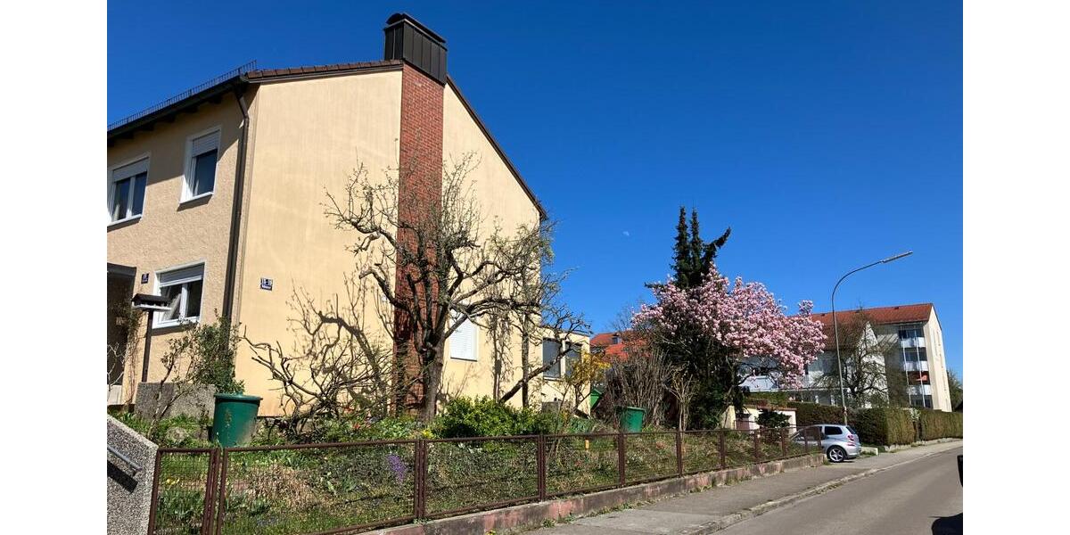 Reihenhaus Ingolstadt Nordost - 4 Zimmer, 109 m&sup2;, 400.000&euro; | Angebot:25724852