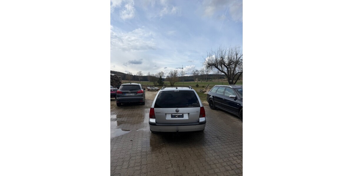 VW Golf IV Variant 274.000 km 1.800 &euro; Großmehring 85098