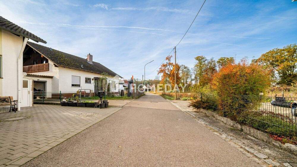 Mehrfamilienhaus, Wohnhaus Brunnen Kaltenherberg - 9 Zimmer, 221 m&sup2;, 495.000&euro; | Angebot:25688328