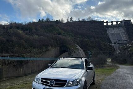 Mercedes-Benz C 250 252.000 km 10.490 &euro; Hepberg 85120