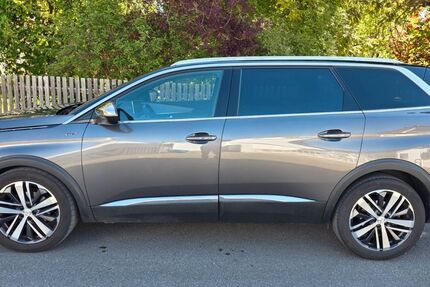 Peugeot 5008 96.000 km 18.599 &euro; Ingolstadt 85051