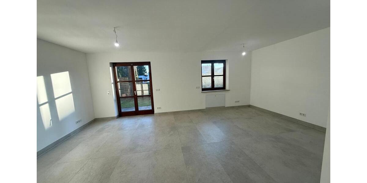 Erdgeschoßwohnung Schrobenhausen - 1 Zimmer, 42 m&sup2;, 180.000&euro; | Angebot:26575952