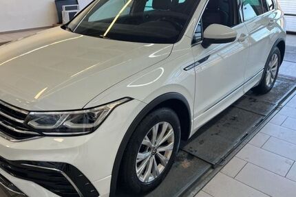 VW Tiguan 49.407 km 32.750 &euro; Ingolstadt 85053