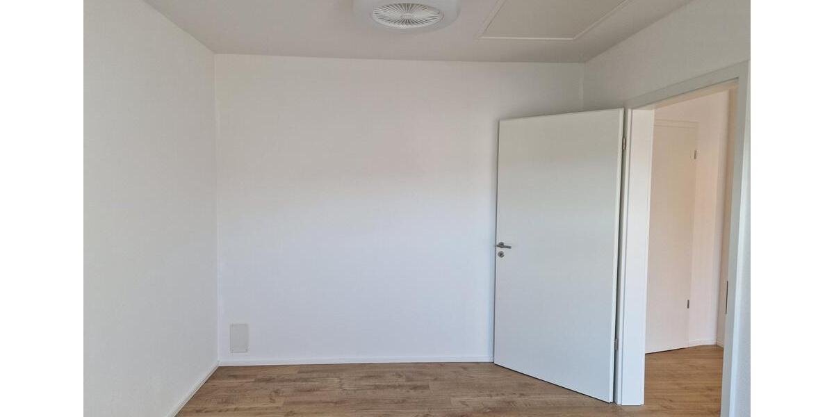 Dachgeschoßwohnung Ingolstadt - 2 Zimmer, 63 m&sup2;, 910&euro; | Angebot:25961669