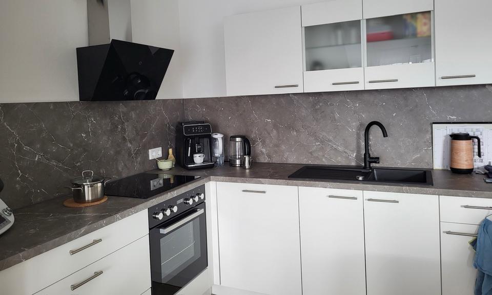 Dachgeschoßwohnung Neuburg an der Donau - 4 Zimmer, 110 m&sup2;, 1.450&euro; | Angebot:25855032