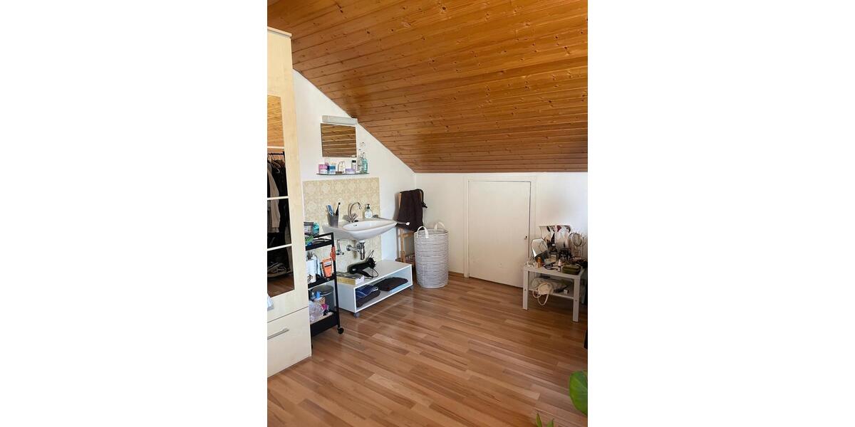 Etagenwohnung Eichstätt - 15 Zimmer, 90 m&sup2;, 300&euro; | Angebot:24770154