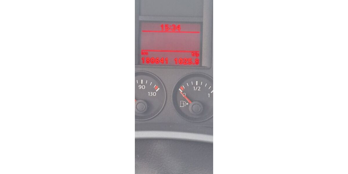 VW Scirocco 180.641 km 2.500 &euro; Rennertshofen 86643